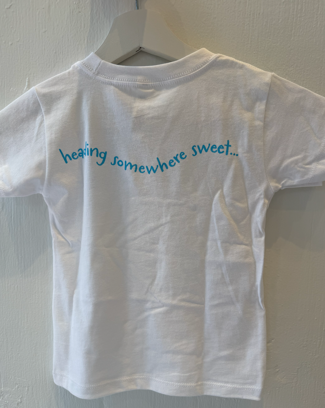 Dutch Darlings Toddler - Kids T-Shirt: "Heading Somewhere Sweet"